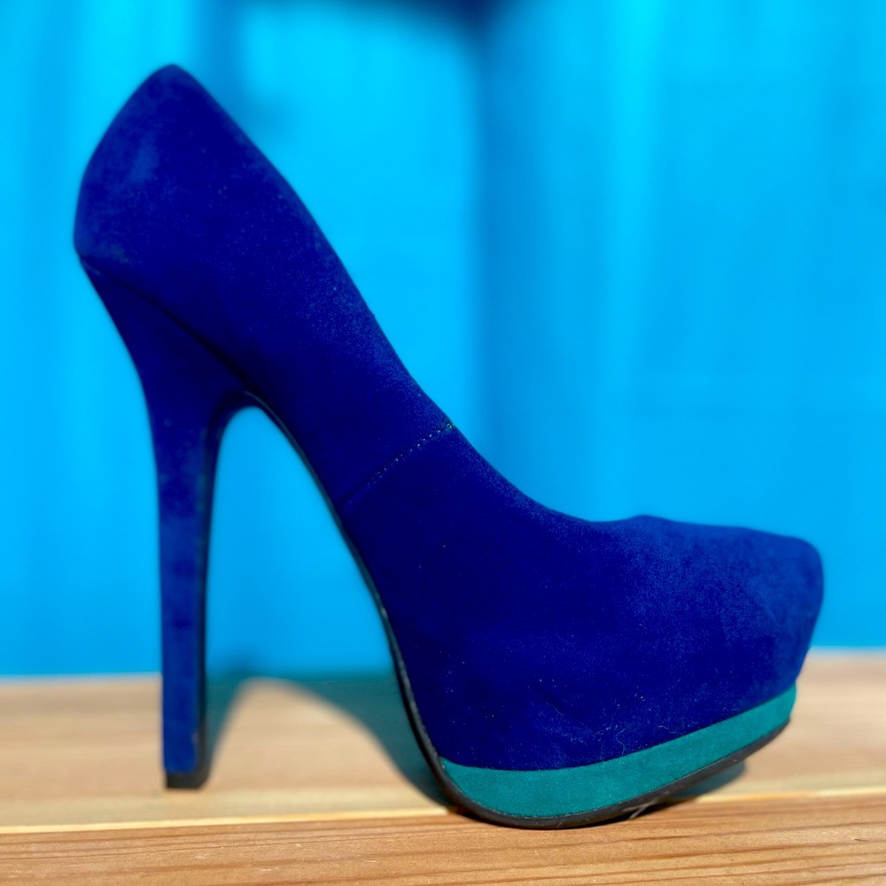 Platforms cobalt blue size 6